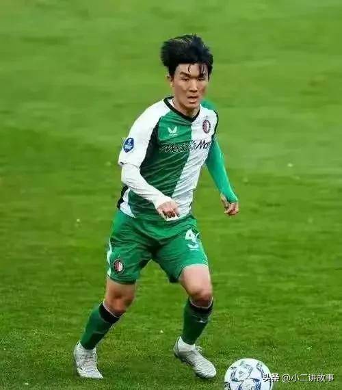 迪亚斯与阿 迪亚斯与阿